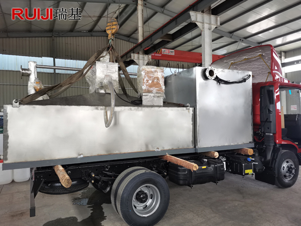 50噸/小時一體化隔油提升裝置發貨青島